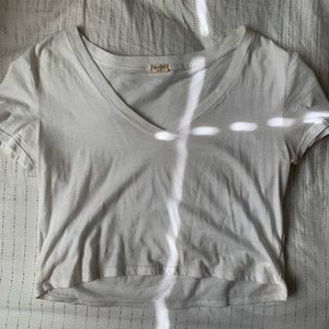 brandy melville cropped flowy tee
